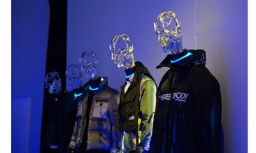 利郎LESS IS MORE “维度之外”新媒体艺术展，越维感官场域空间