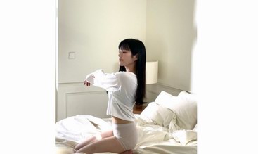 韩国李侑菲发布身穿夹笆蒂（Godbody）内衣的画报引发热议