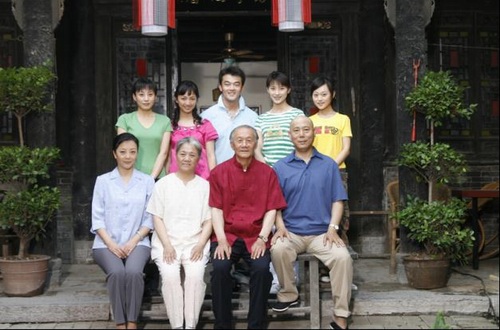 《男婚女嫁》开播笑声中传递温暖人间主题(图)