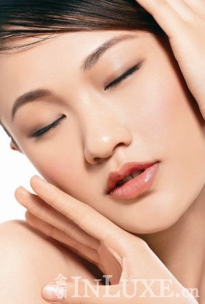 女性肌肤必经3个厄运年