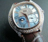  (PIAGET) Խִ