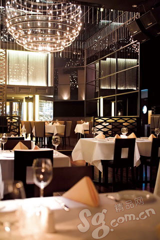 Moon's Steakhouse