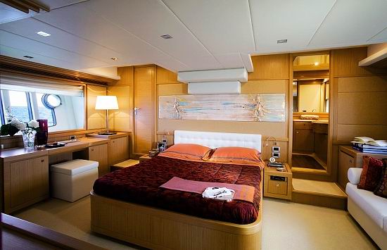 ࣺƷ navetta 26