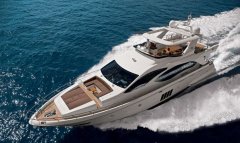 ĺ Azimut 82