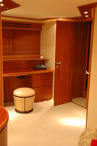 Pershing 88 Yacht Charter