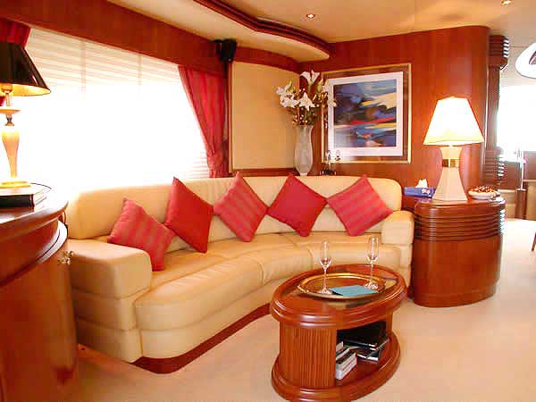 Azimut 80 Yacht Charter