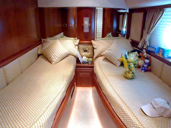 Azimut 80 Yacht Charter