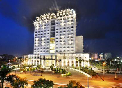 λԽ˳ȫǼƵCeladon Palace Hotel¡ƳʥھϲŻ