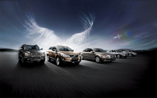 �ֶ��������й�1-8������ͬ������42%