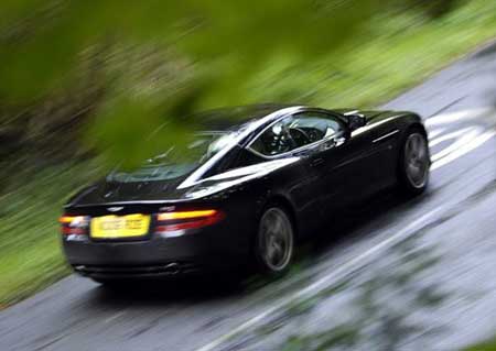˹١DB9˶