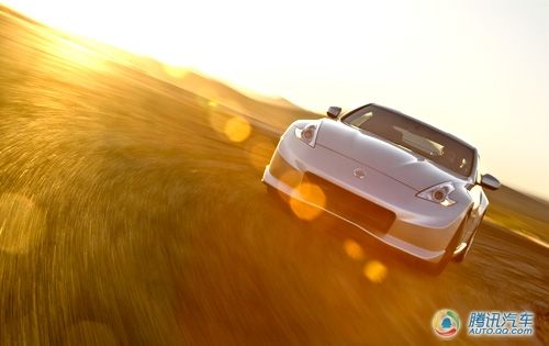 [���Ҳ���]�¸ҵ��� �Լ��ղ�Nismo 370Z