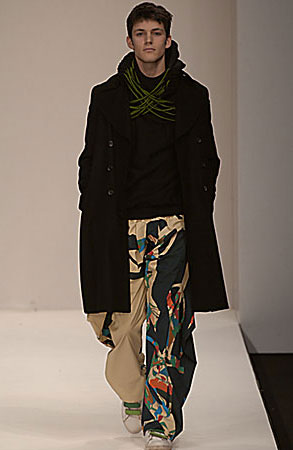 c.neeon A/W 06