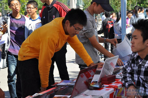 ��Ů���� Z��У԰���߽�����������ѧ 