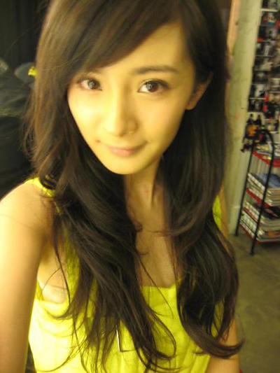 【杨幂图片100P]】杨幂最新写真_杨幂微博图片_杨幂比基尼_杨幂男人装图片