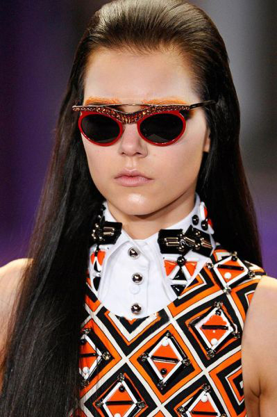 Prada2012ﶬŮװ㳡ϵ鱦Ŧϸ